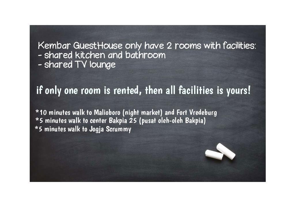 Kembar Guesthouse Yogyakarta Esterno foto